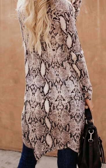 Vici Snake Print Cardigan - Picture 6 of 9